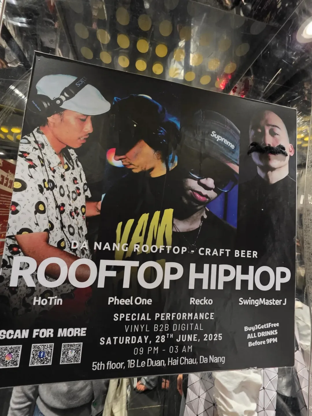 ✈️Quán bia rooftop đã ghé sau khi đến nơi vào ban đêm - Rooftop Craft Beer (Da Nang Rooftop - Craft Beer)