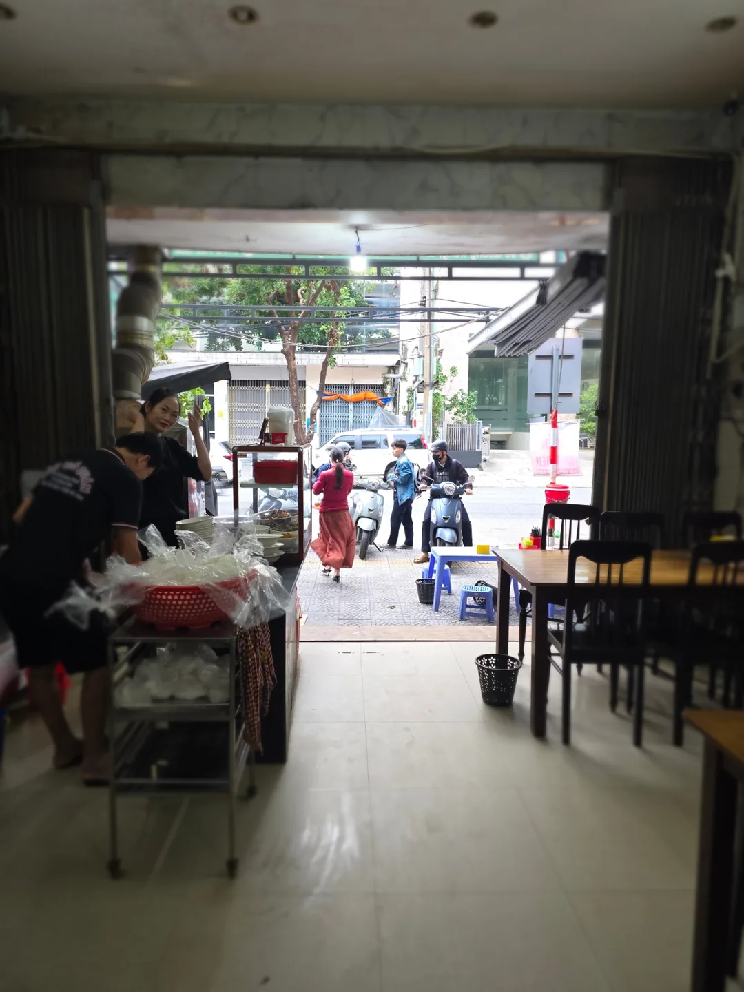 ✈️ Quán bún chả và bún riêu cua ngon - Tây Hồ (TÂY HỒ QUÁN)