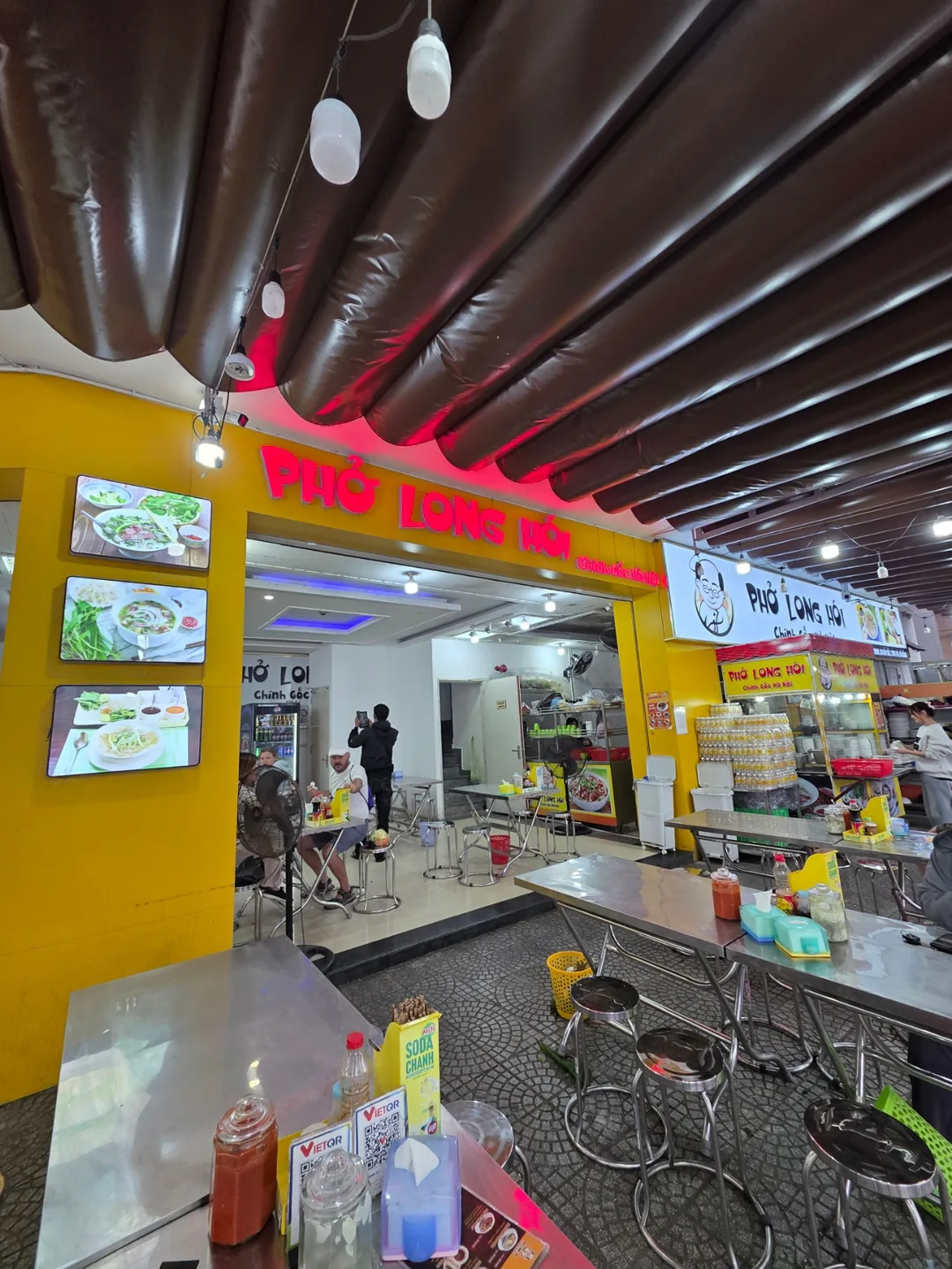 ✈️ Lại lại lại đi quán đó - quán sốt-bang (canh xương) nổi tiếng, Porong-hoi