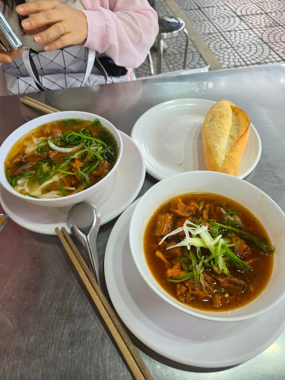 ✈️ Lại lại lại đi quán đó - quán sốt-bang (canh xương) nổi tiếng, Porong-hoi