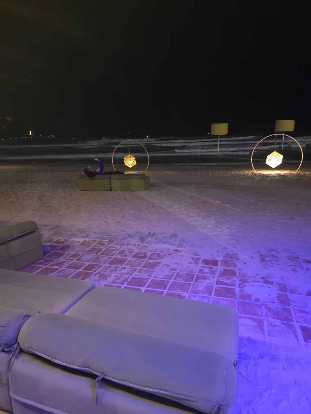 ✈️ Mikevich Malibu Beach Club - Malibu Beach Club - Seaside Chill & Cocktails