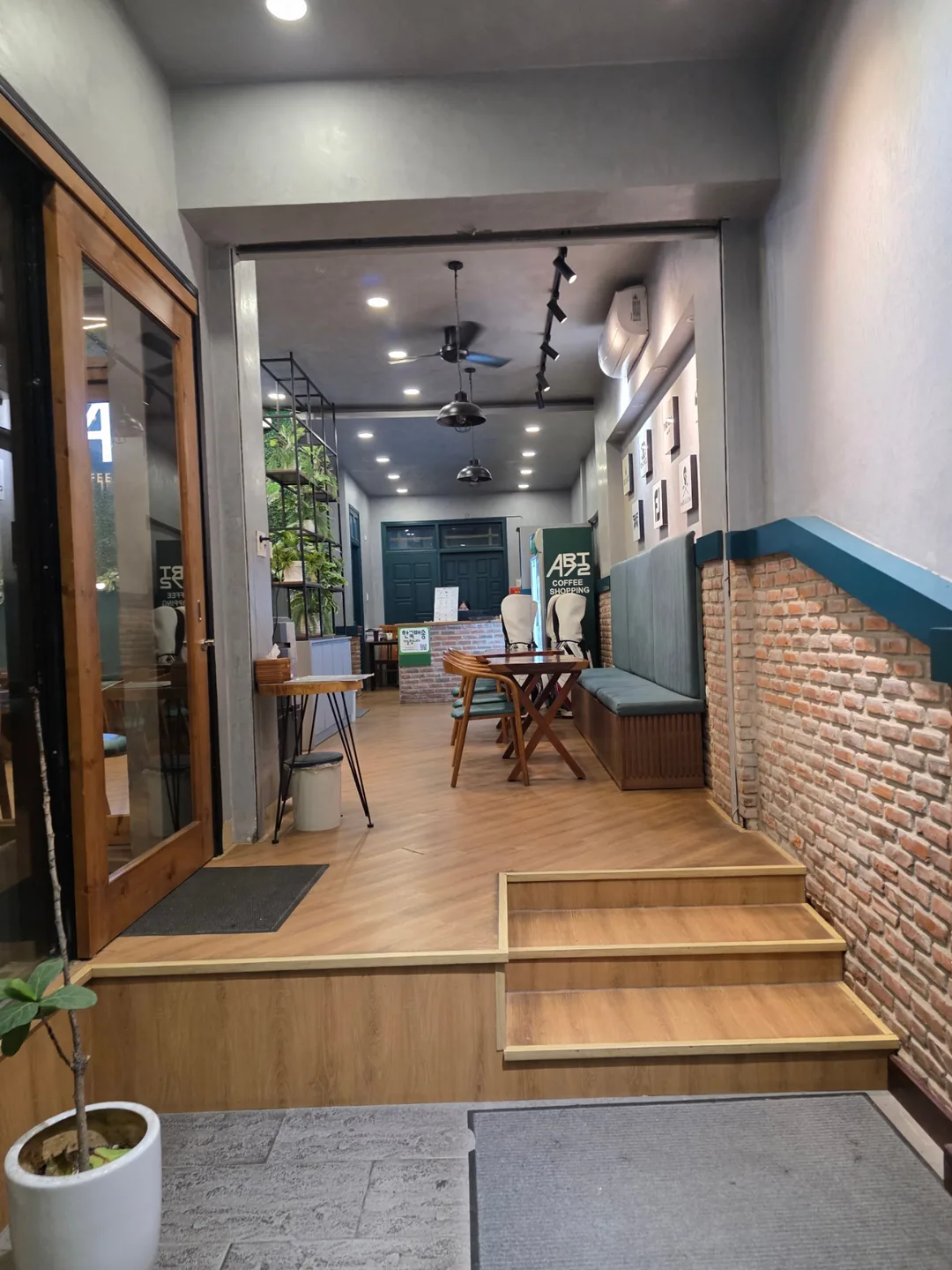 ✈️ Art72 Cafe & Mua sắm (Art72 Cafe&Shopping / Art 72 Coffee)