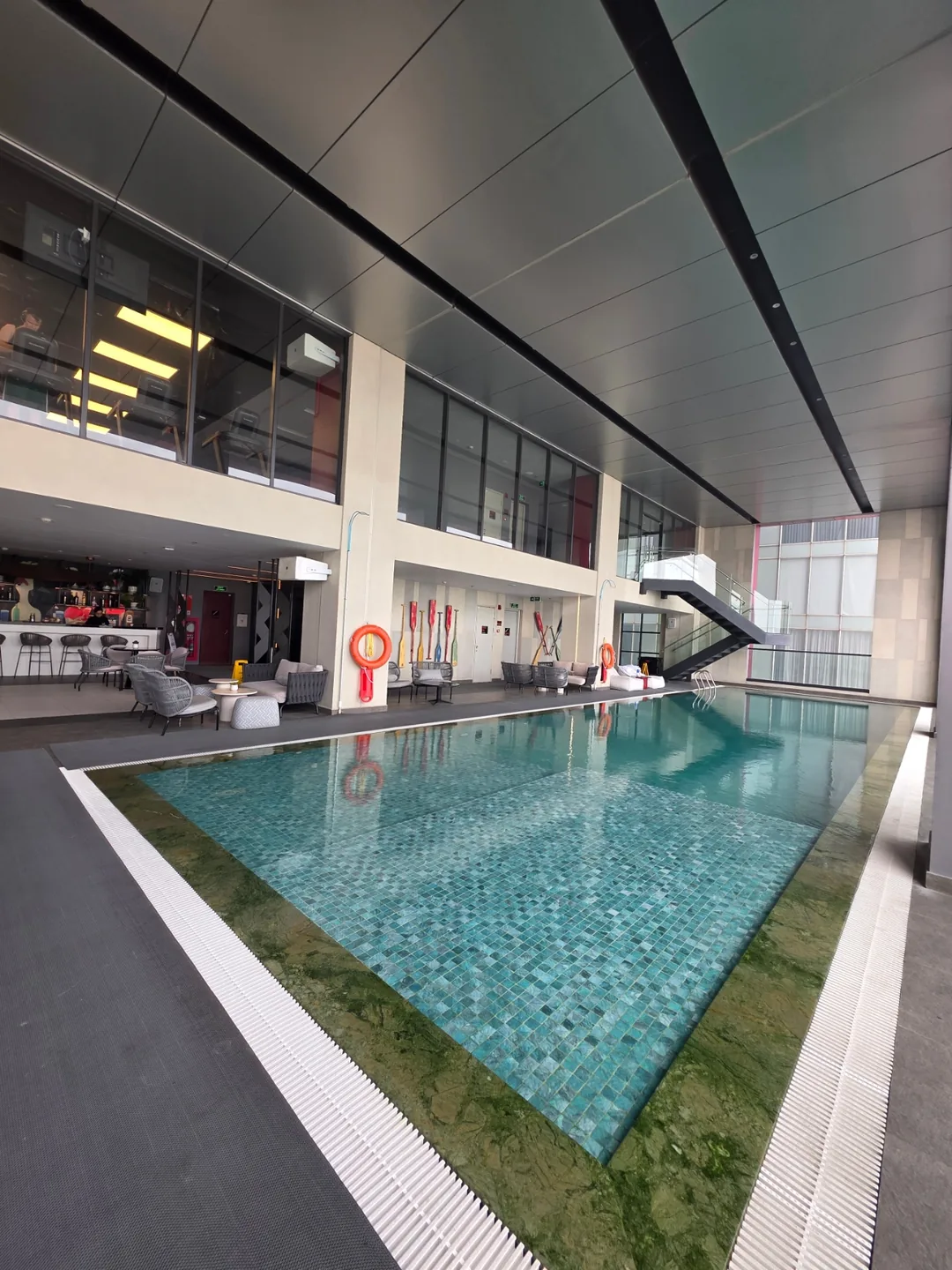 ✈️ Khách sạn Radisson RED Đà Nẵng (Radisson RED Danang)