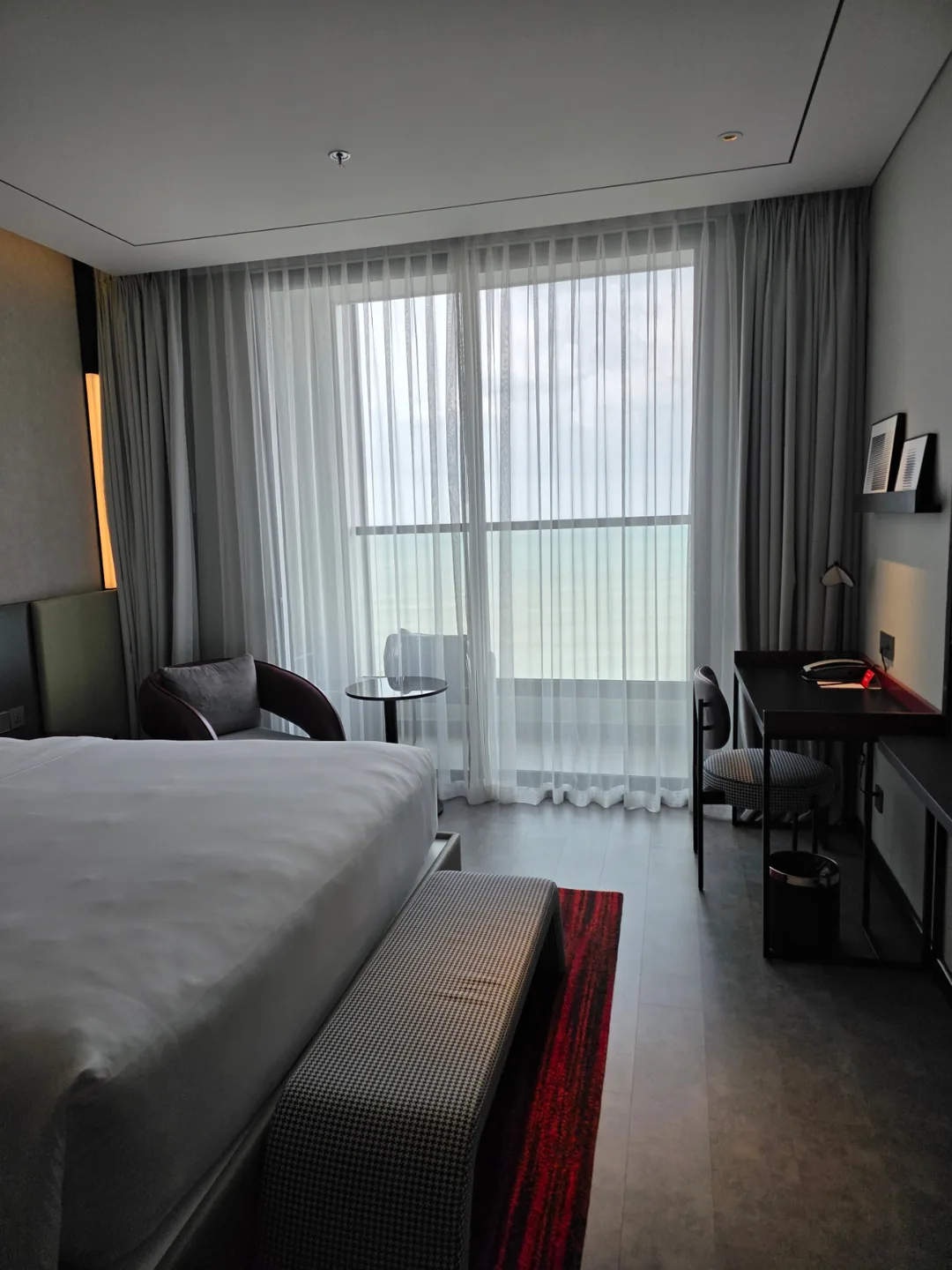 ✈️ Khách sạn Radisson RED Đà Nẵng (Radisson RED Danang)