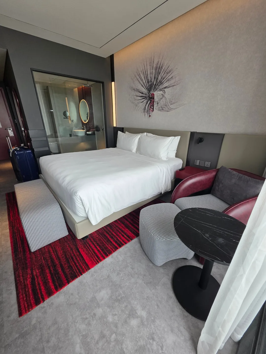✈️ Khách sạn Radisson RED Đà Nẵng (Radisson RED Danang)