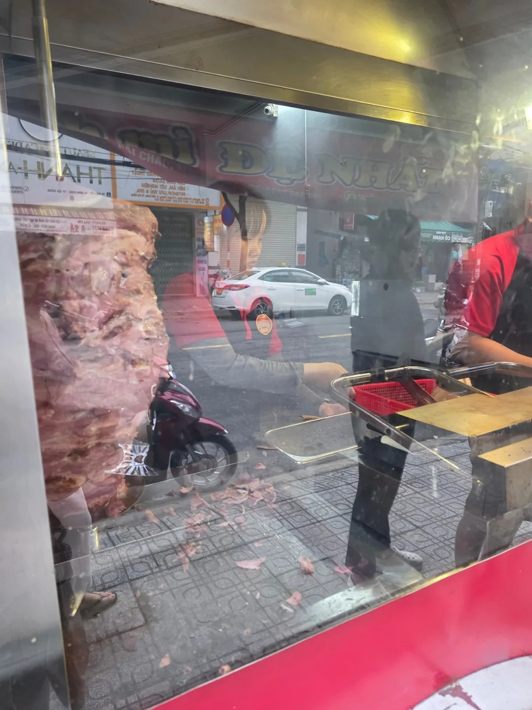✈️ Bánh Mì Đệ Nhất (Banh Mi De Nhat) - Bánh mì nướng