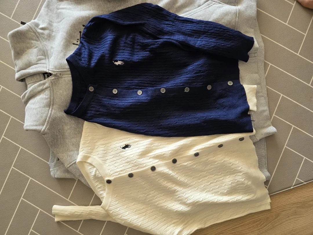 ✈️ Chợ Han Cardigan.Áo phao.Áo thun.Áo hoodie mua sắm