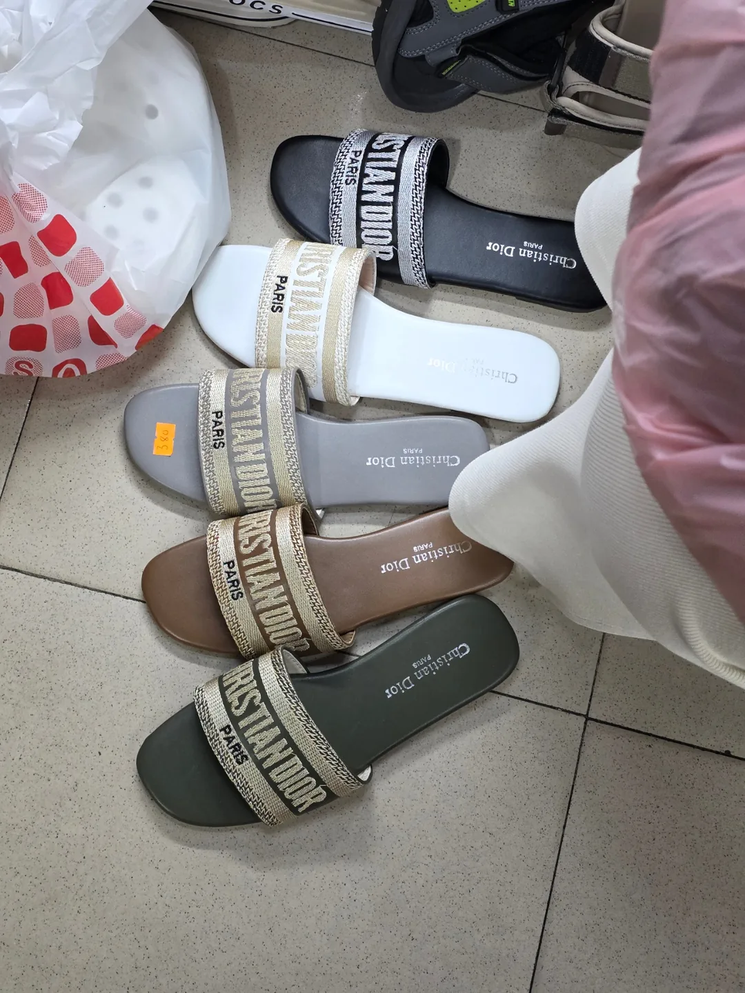 ✈️ Mua giày ở chợ Hàn Quốc