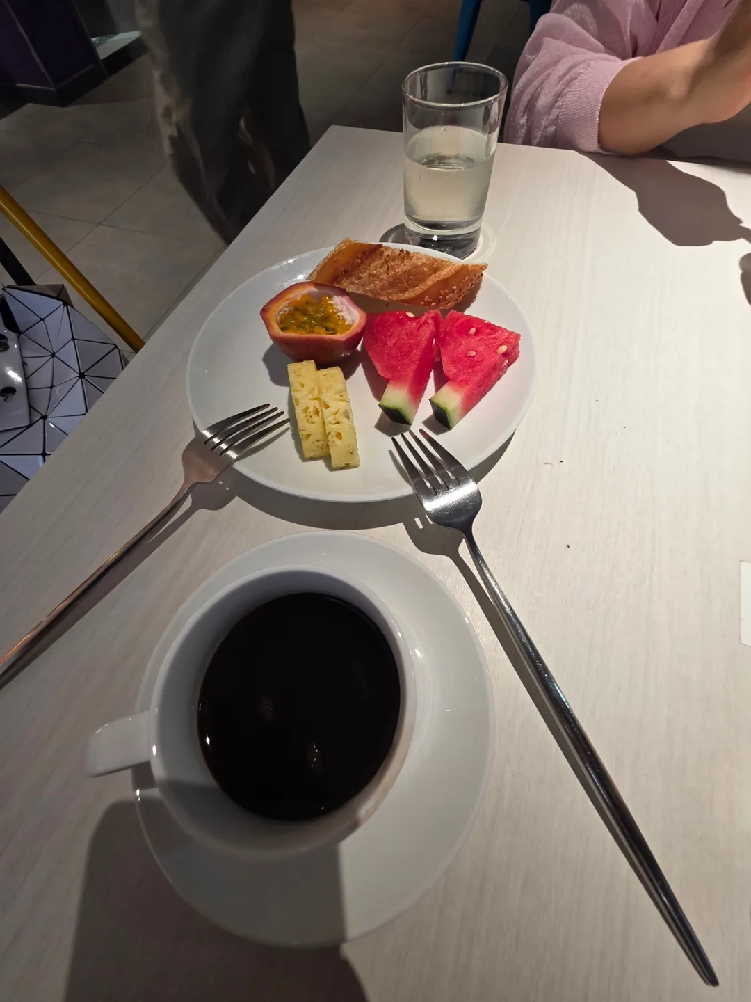 ✈️ Nhà hàng ăn sáng của khách sạn Trouville by Hilton