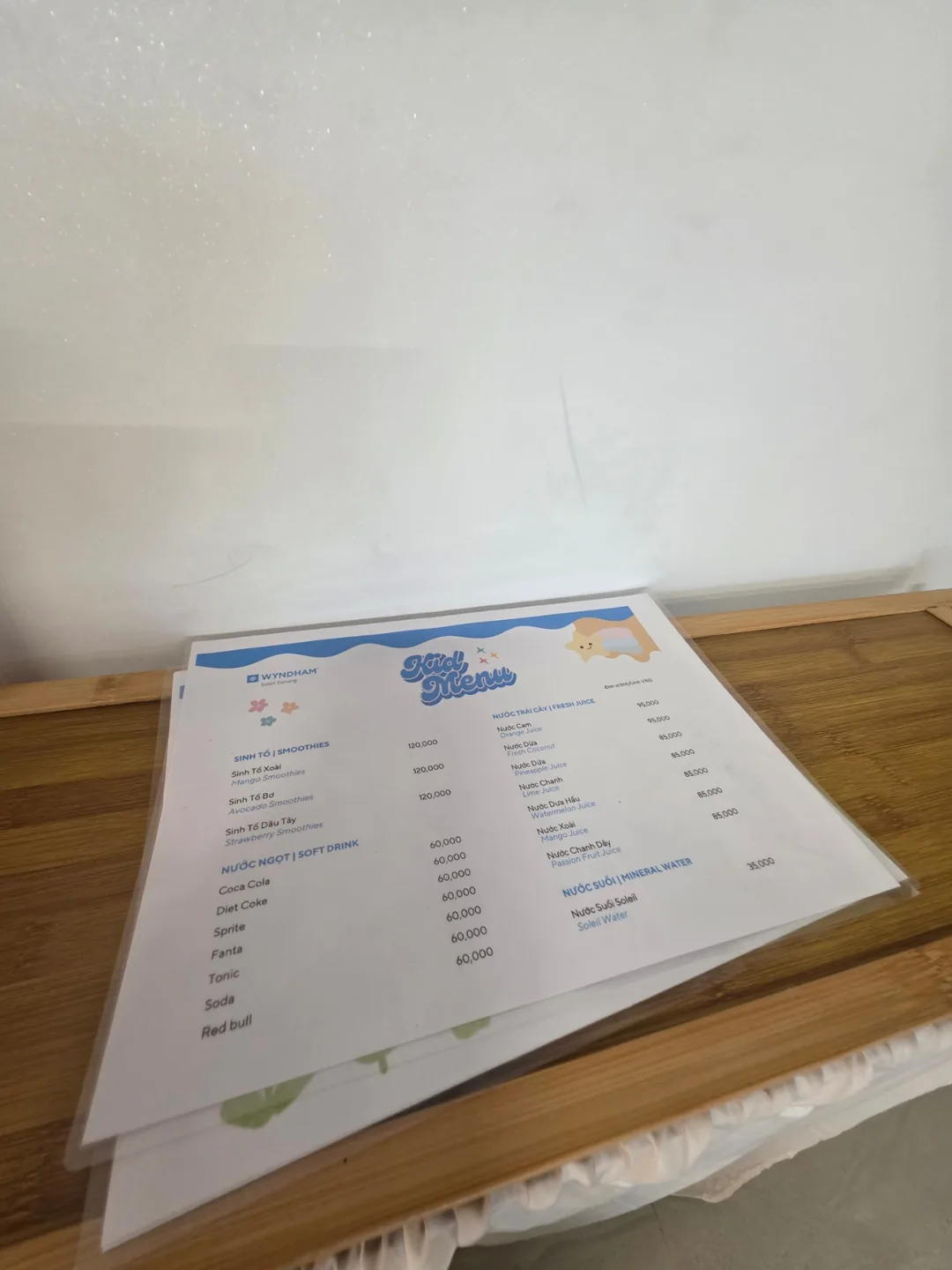 ✈️ Kids Café khách sạn Wyndham Soleil