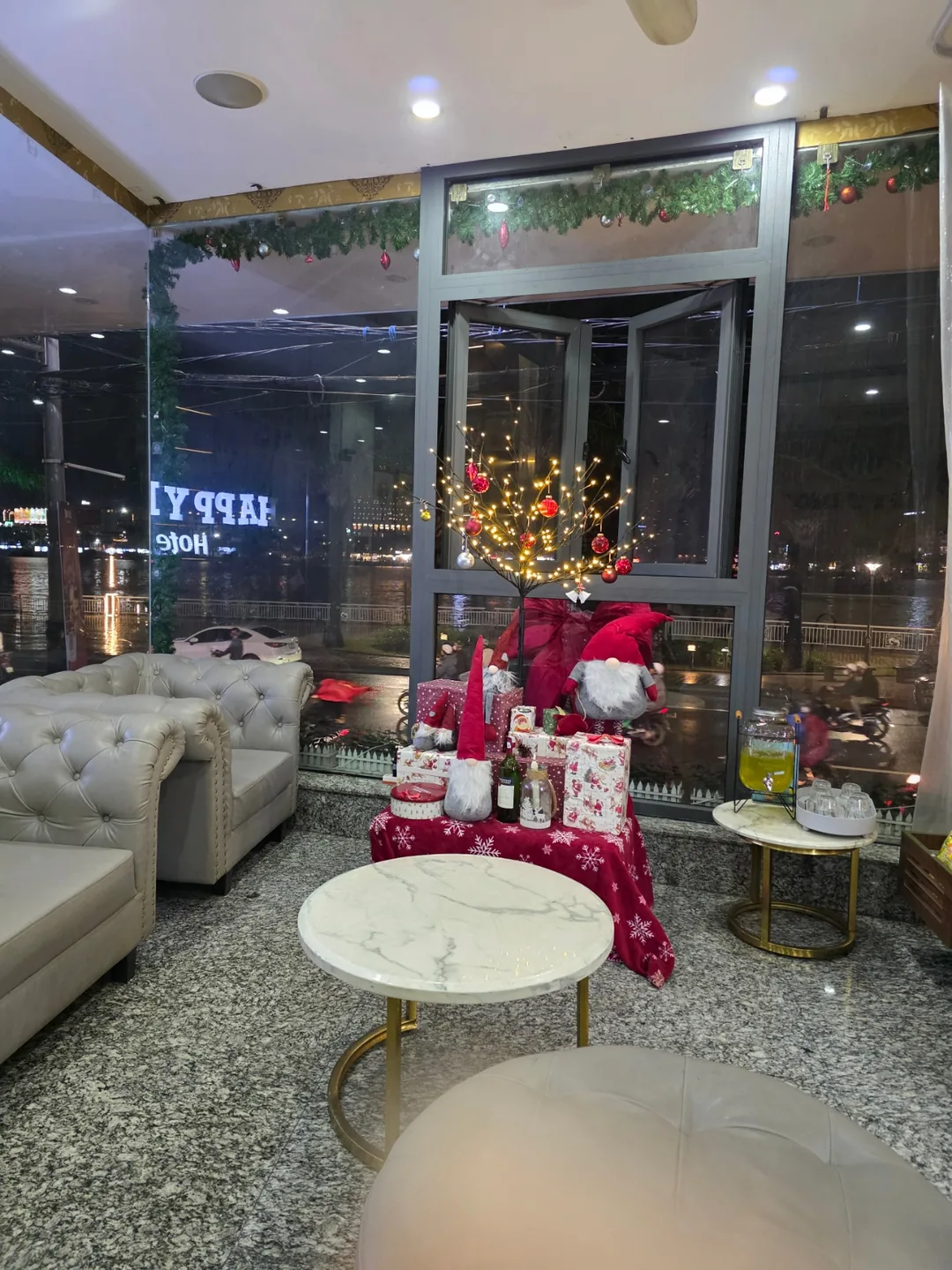 ✈️ Chỗ ở 0,5 đêm gần chợ Hanshijang - Khách sạn Happy Day (HappyDayHotel)