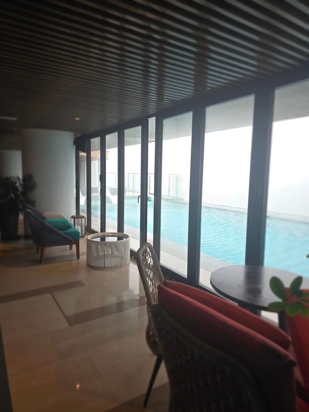✈️Sự hiểu lầm do tính hay quên gây ra - đi đến sảnh lounge khách sạn Radisson mà về tay không~