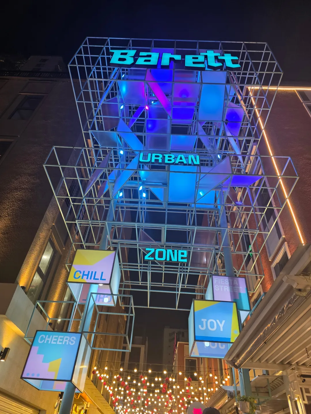 ✈️ Barett Urban Zone