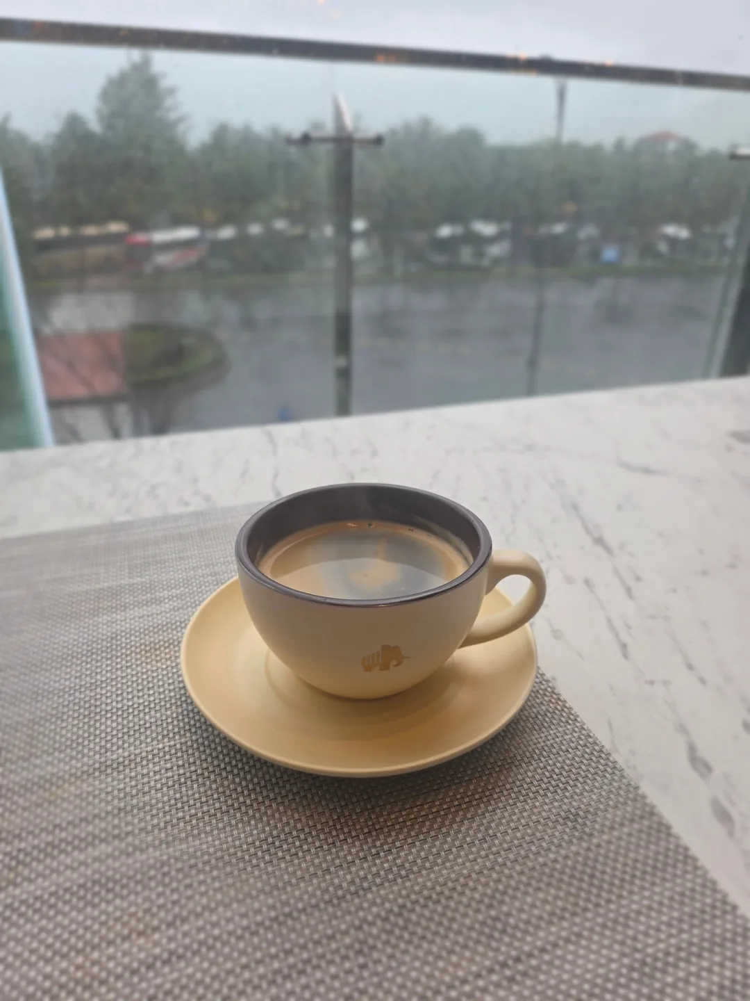 Buổi sáng nhớ dịch vụ gội đầu