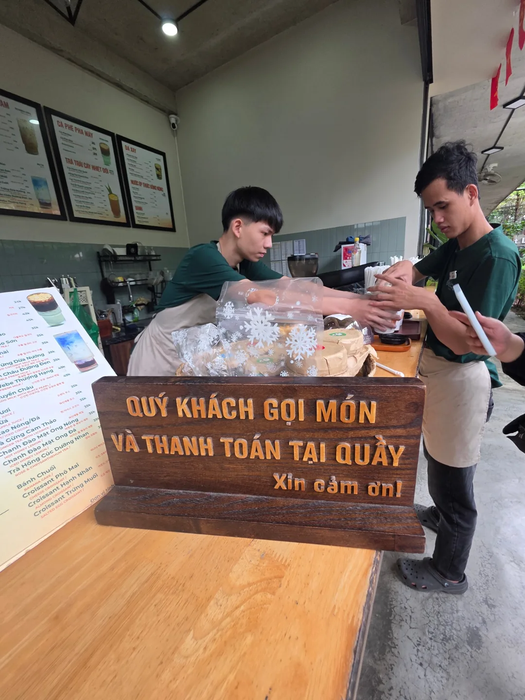 ✈️ Quán cà phê có phòng đào tạo - webe Coffee