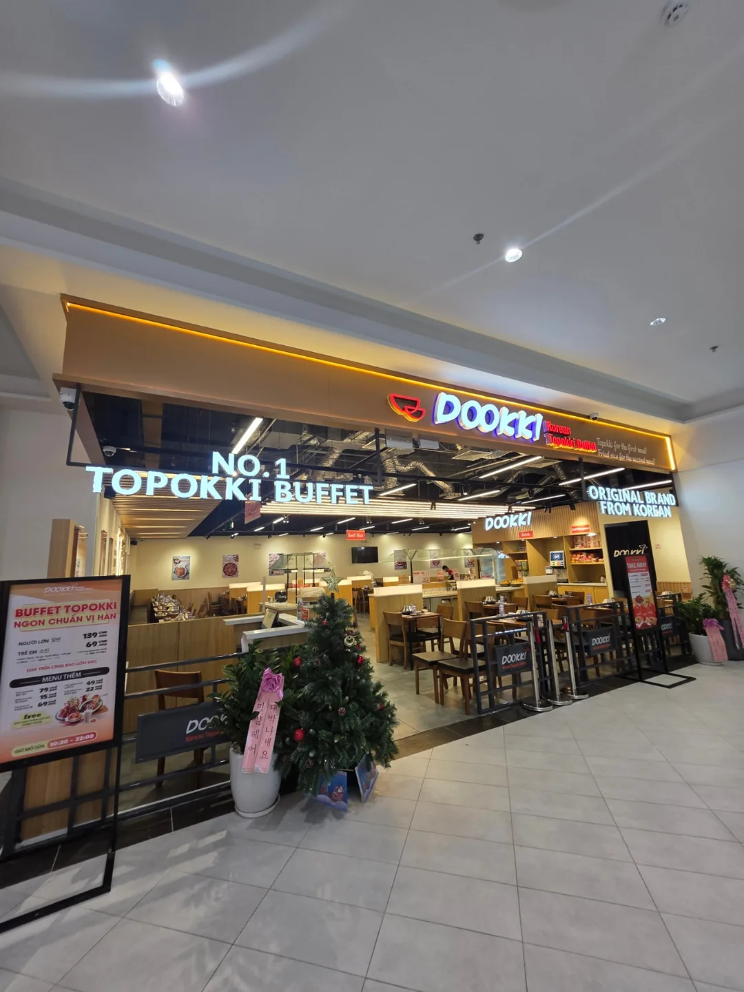 ✈️ Tham quan MM Supercenter Đà Nẵng (MM Supercenter Danang) vừa mới khai trương tại Đà Nẵng