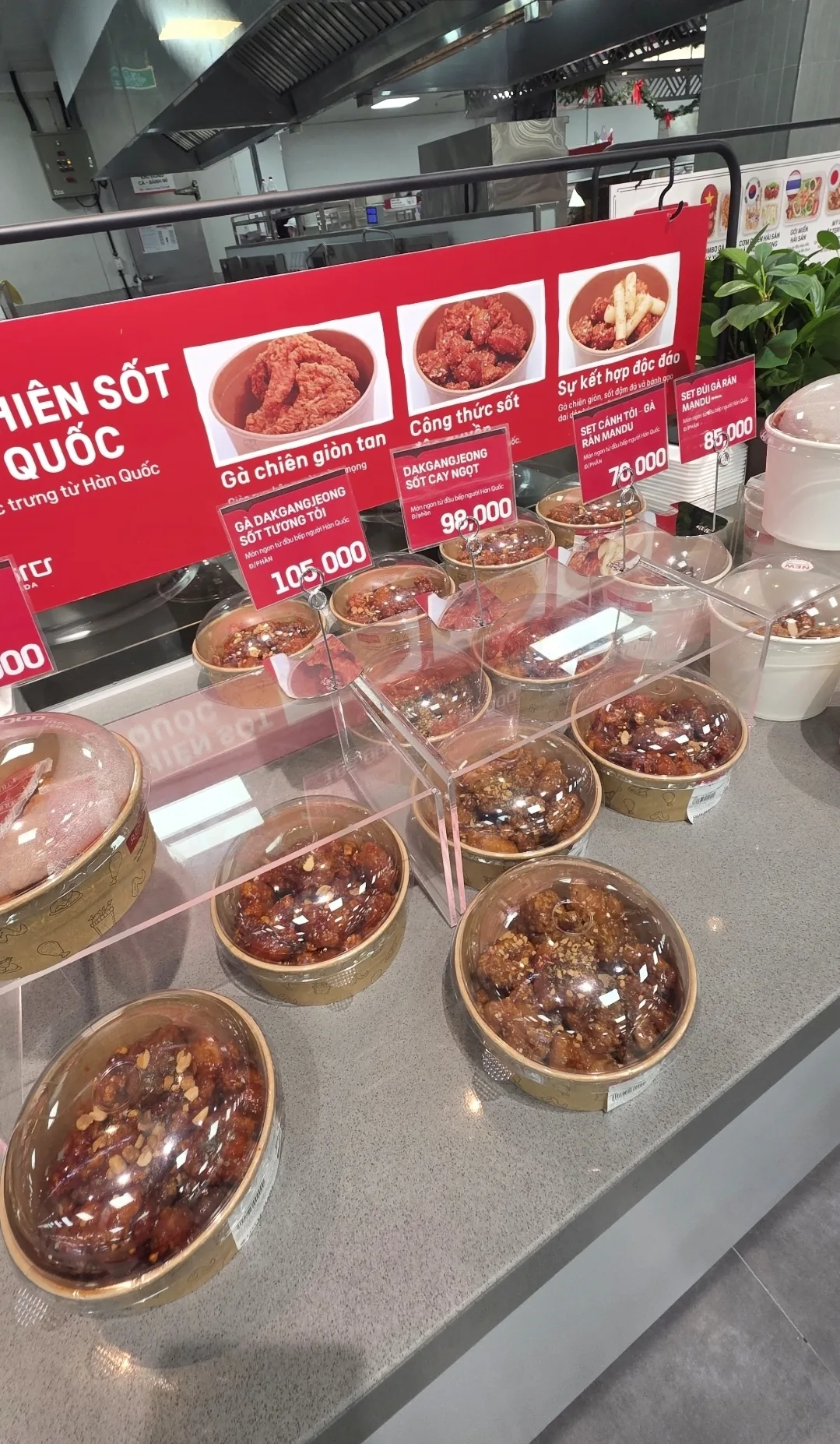 ✈️ Lotte Mart ở thành phố Đà Nẵng, tỉnh Gyeonggi là siêu thị Hàn Quốc