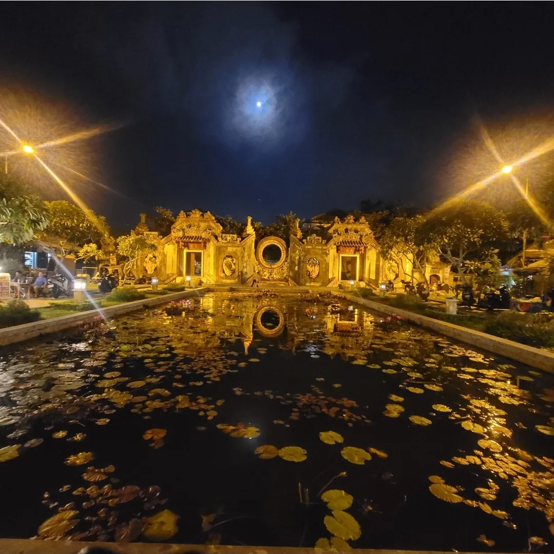 🎬📸 Góc sống ảo cảm xúc - Chùa Bà Mụ Hội An