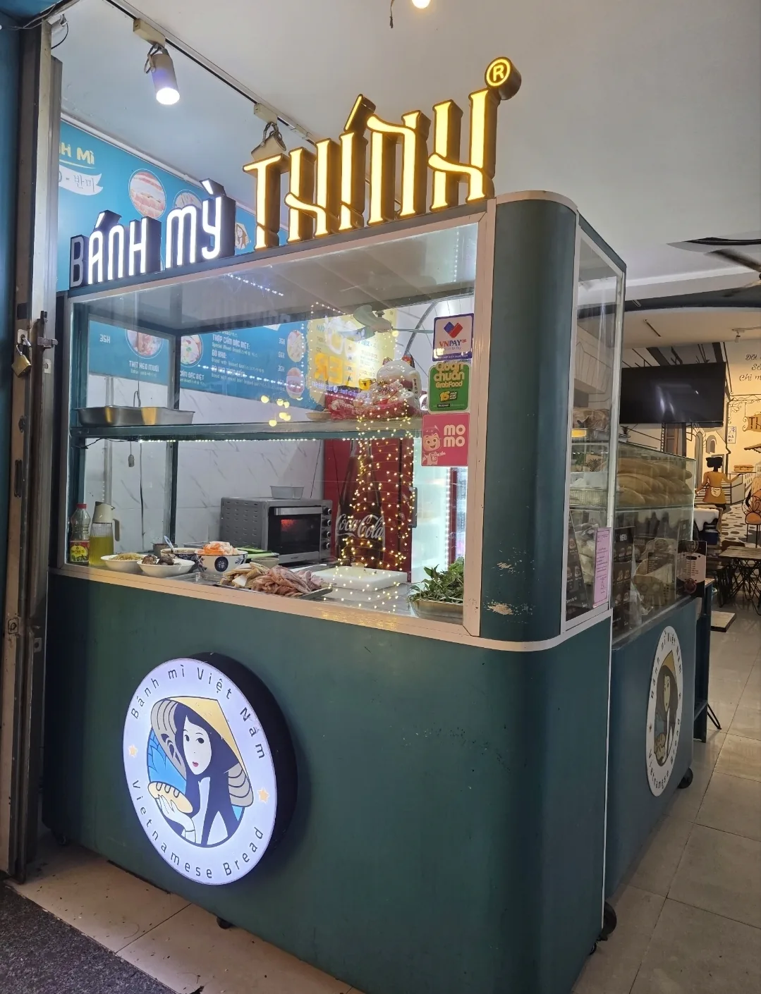 🌴Tiệm Bánh Chính Hiệu Bánh Mì - Thinh Bakery
Bánh Mỳ Thính