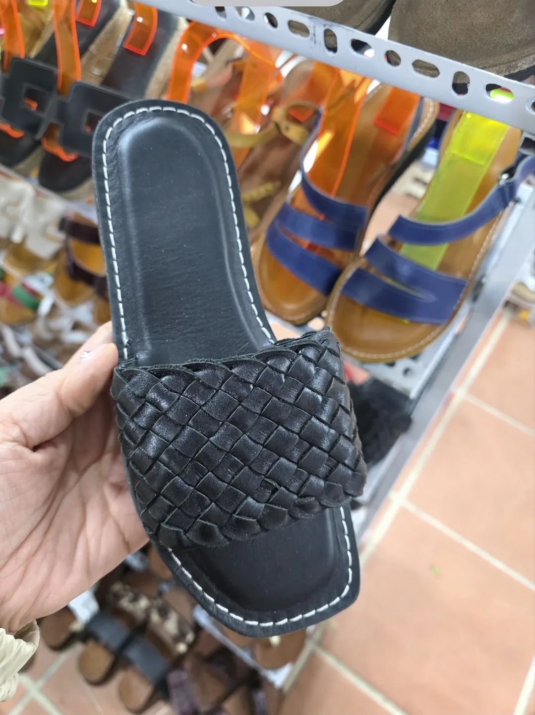 🌴 Giày đo may riêng Hội An~