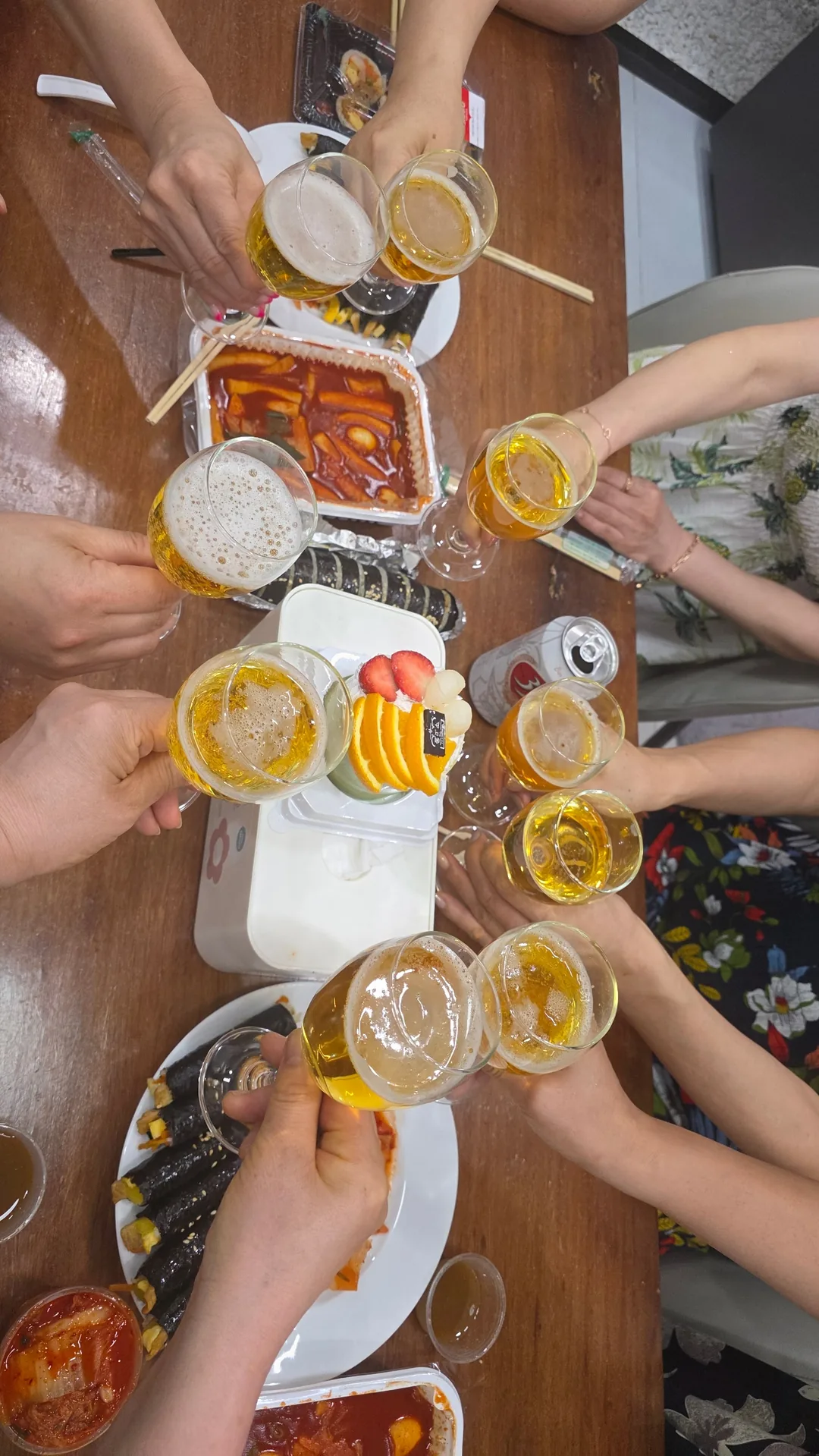 Kết thúc một ngày vui vẻ nữa! 😁