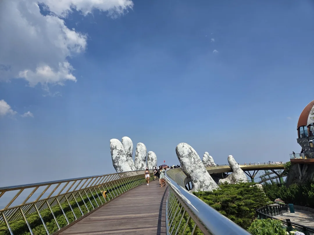 ✈️Thời tiết đẹp hết sảy, Bà Nà Hills đẹp như một bức tranh vậy🤩