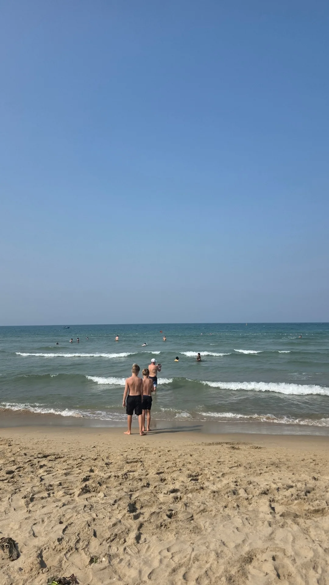 ✈️Thời tiết đẹp hết nấc! Anbang Beach La Plage
La Plage