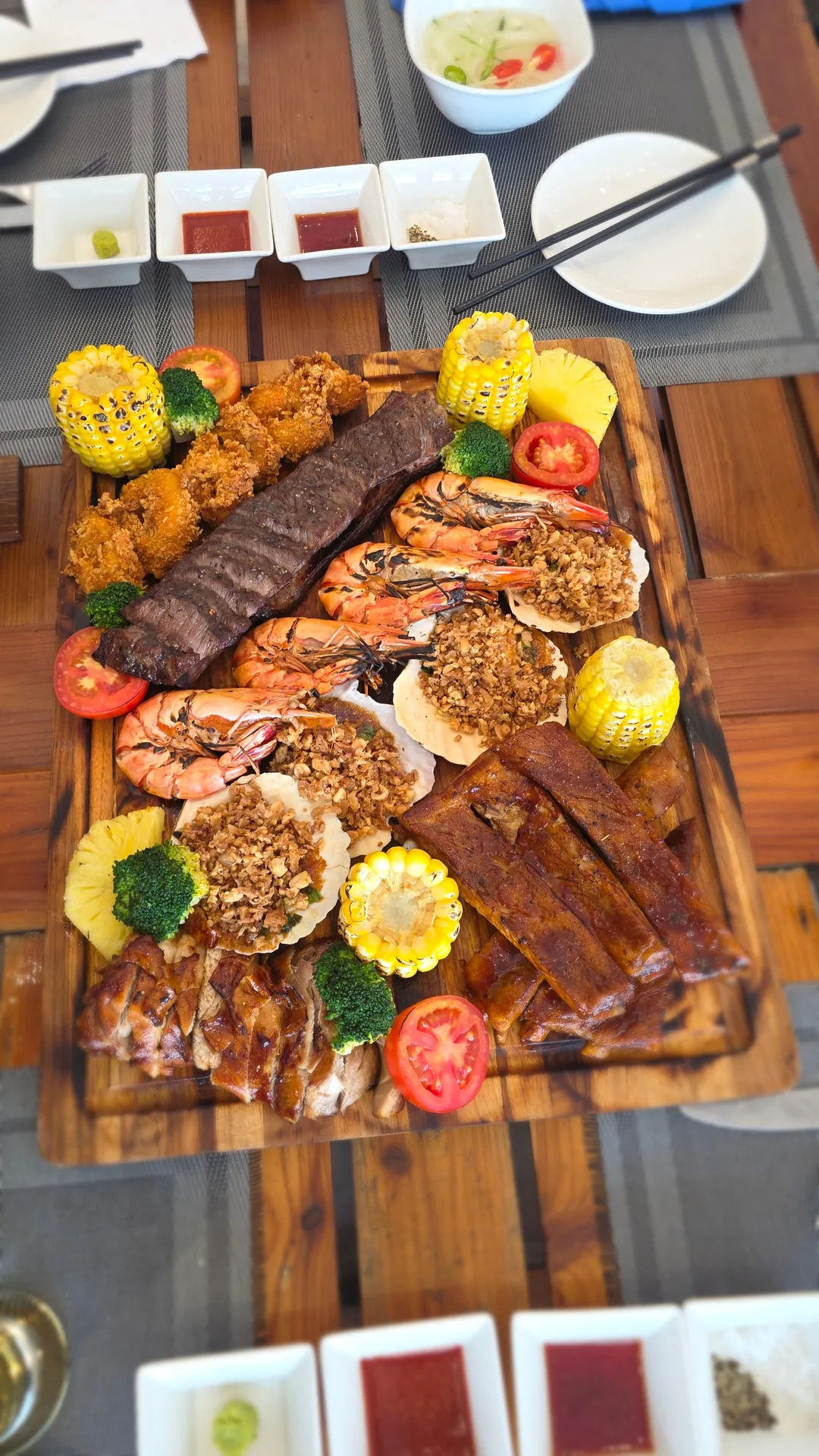 ✈️Ngày thứ 3 sẽ có lịch trình vui chơi với nước tại bãi biển Morae~ Tí tách tí tách!