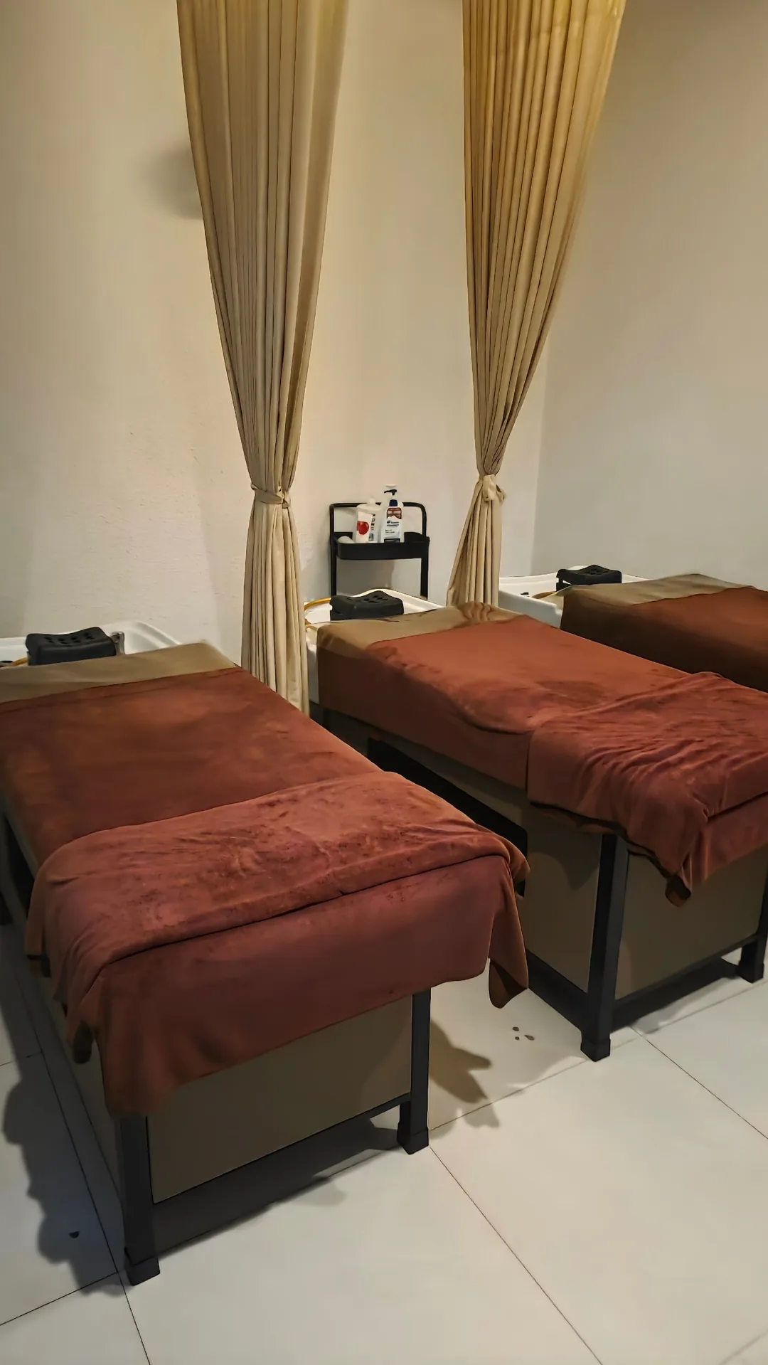 ✈️ Đi gội đầu buổi sáng thôi! Layla Spa😁Layla
