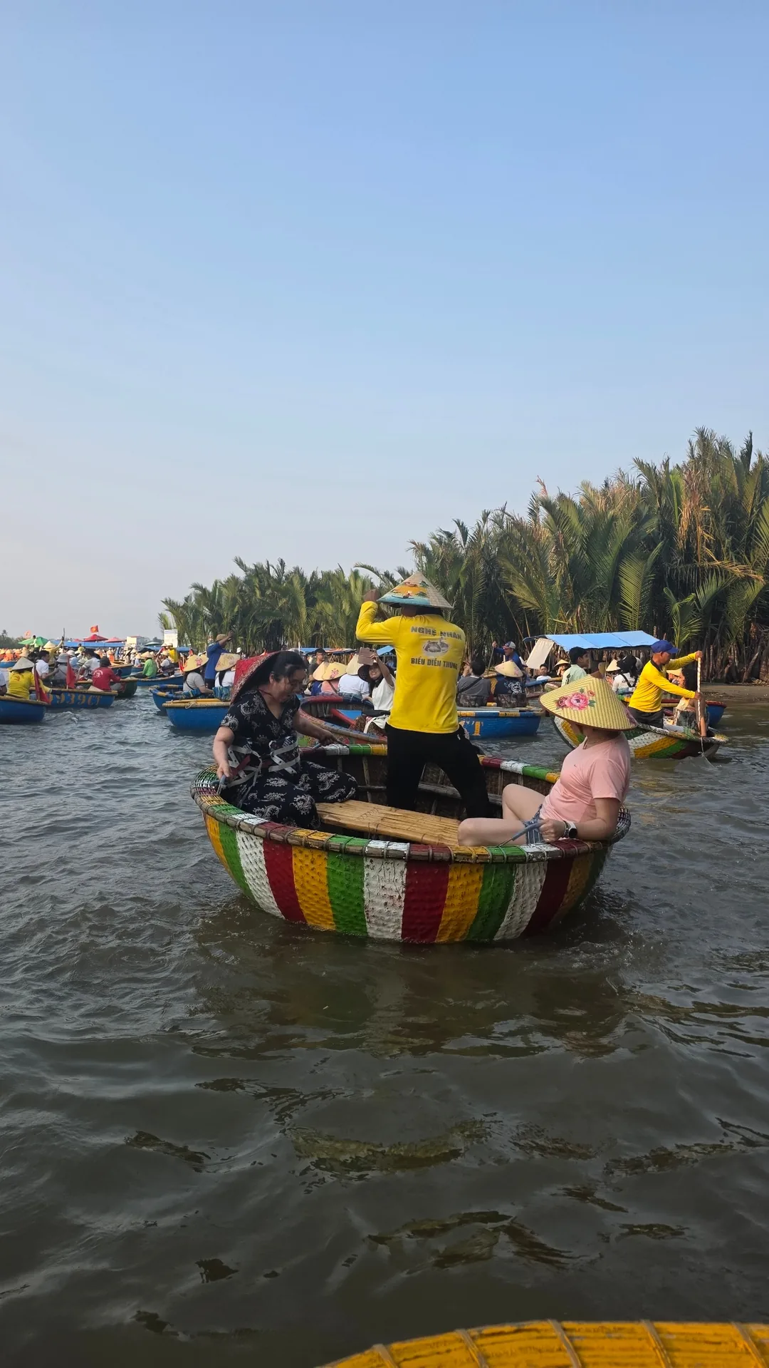 ✈️Lắc lắc lư lư!😄Thuyền thúng! Nhất định phải đi thuyền thúng dừa nhé🤩~^^