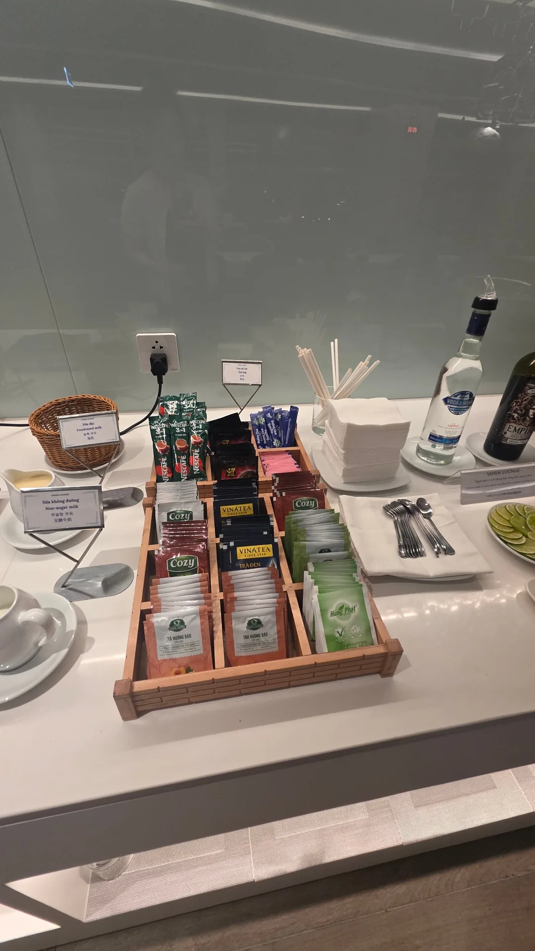 ✈️Khu miễn thuế sân bay Đà Nẵng Bandara Lounge🤩