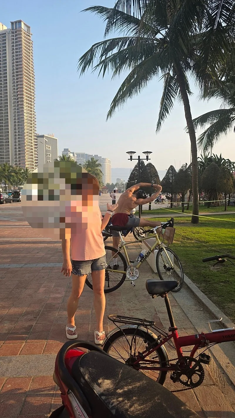 Ngắm bình minh ở biển Mỹ Khê và lấy tinh thần! Tập thể dục buổi sáng 😄