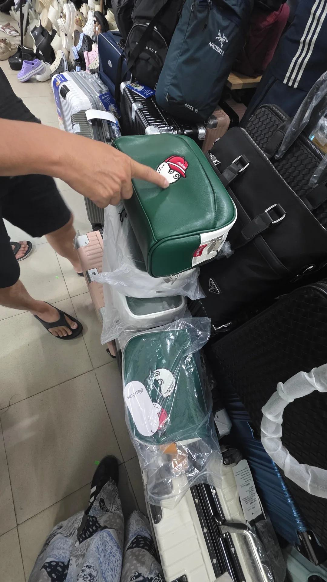 ✈️ Giờ mua sắm chợ Han😂😁