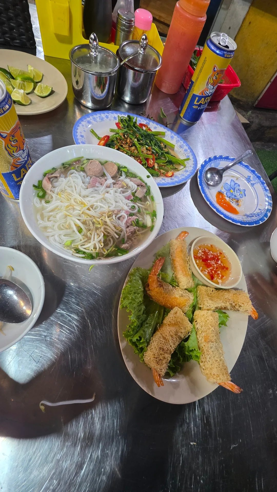 ✈️ Sau khi đến Đà Nẵng đi ăn khuya nào - Phở Bắc Hải