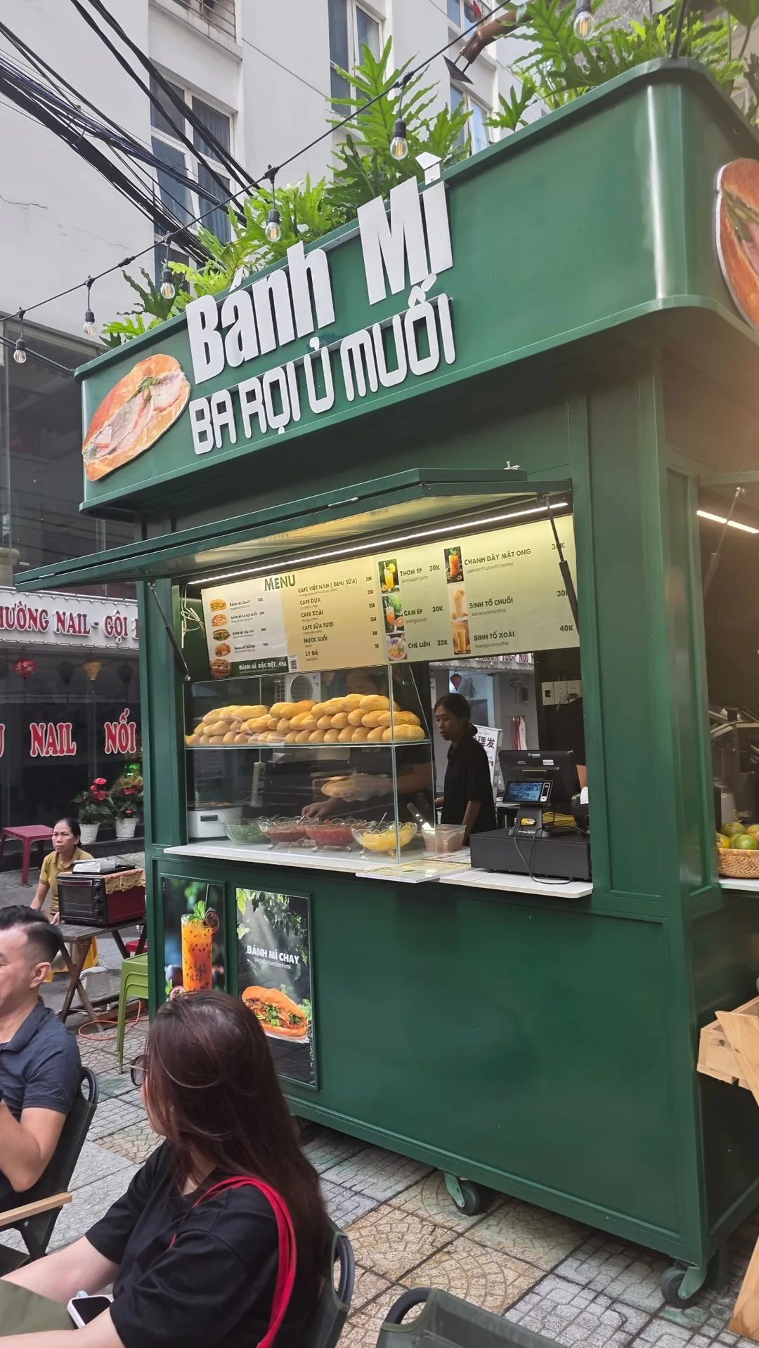✈️ Bánh mì địa phương Mỹ Khê - meet bánh mì và bánh mì xe đẩy vỉa hè