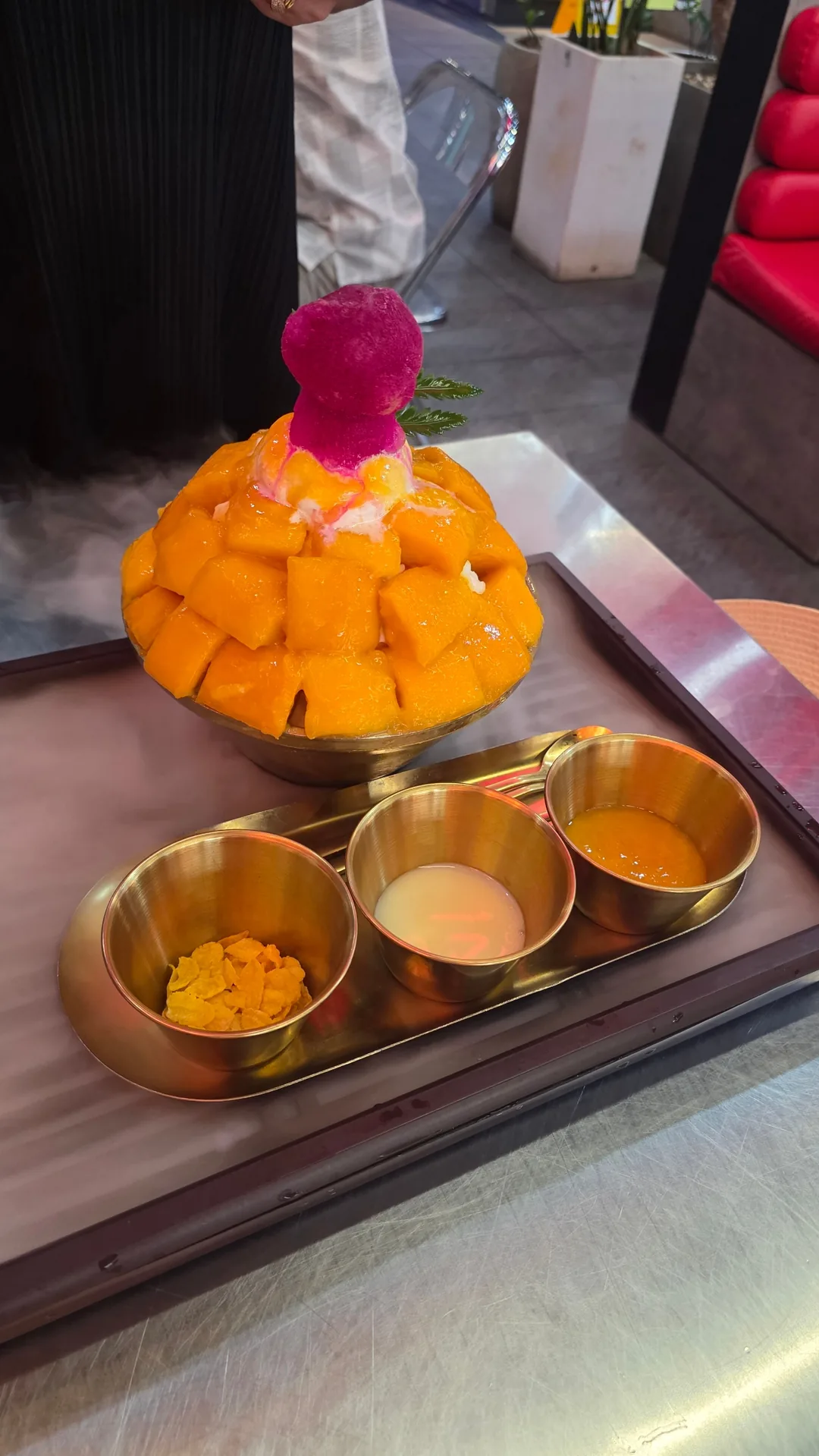 ✈️ Ngạc nhiên trước vẻ ngoài của mango bingsu - Caldi & More😍