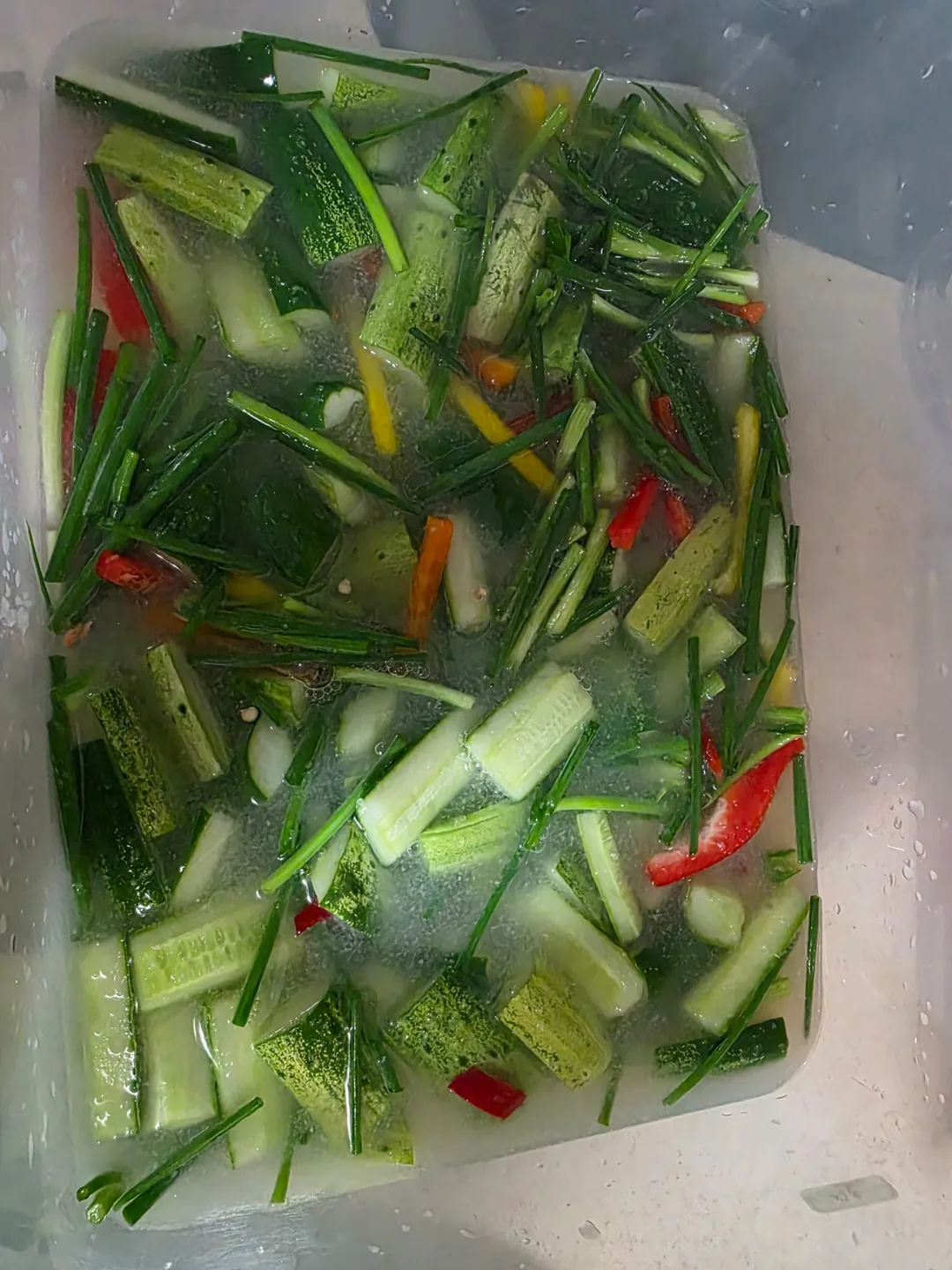Kimchi nước dưa chuột!.🤣
