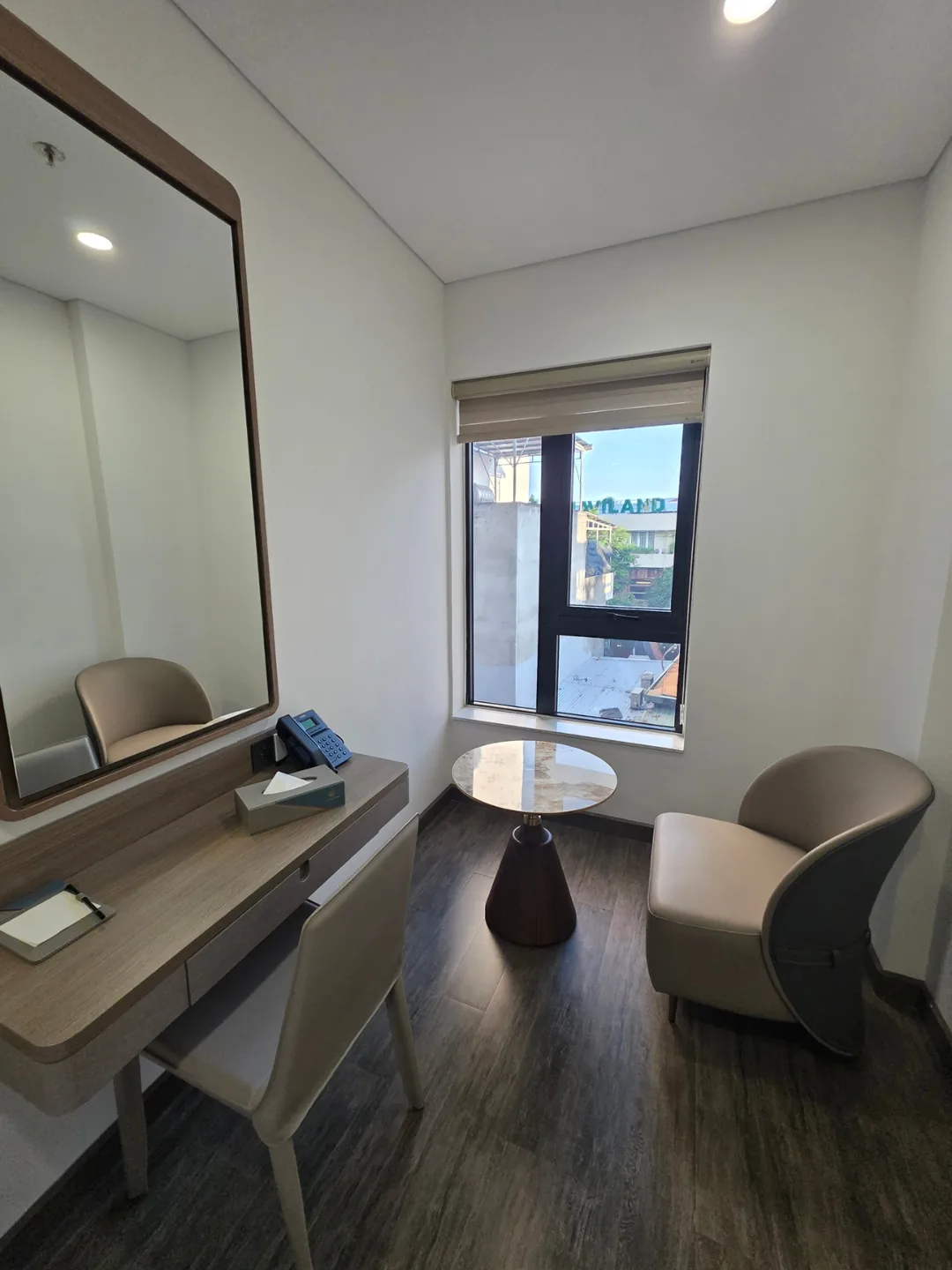 ✈️ Khách sạn Tân Phương Nam Galaxy cạnh chợ Hàn (Tan Phuong Nam Galaxy River Front Hotel)