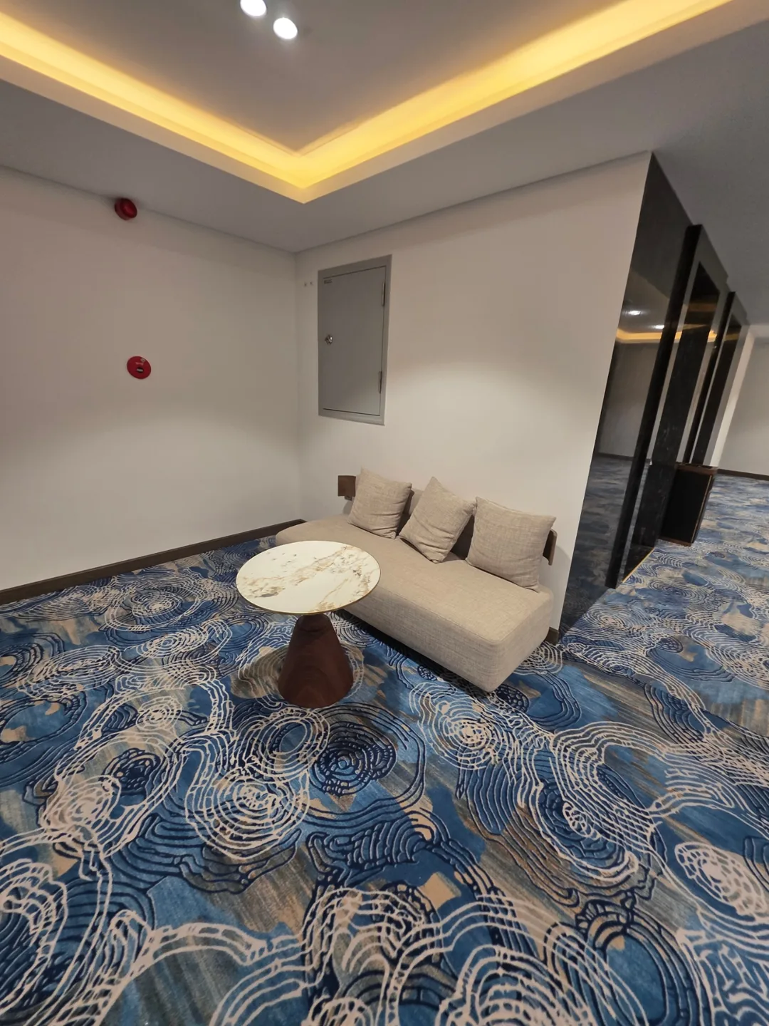 ✈️ Khách sạn Tân Phương Nam Galaxy cạnh chợ Hàn (Tan Phuong Nam Galaxy River Front Hotel)
