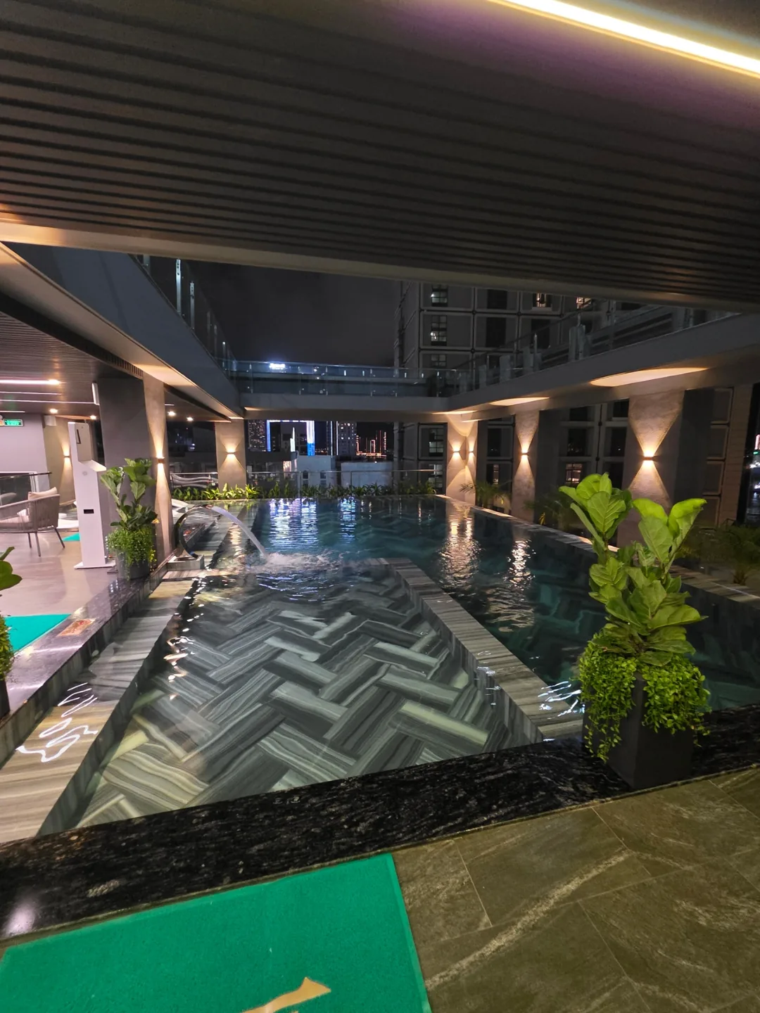✈️ Khách sạn Tân Phương Nam Galaxy cạnh chợ Hàn (Tan Phuong Nam Galaxy River Front Hotel)