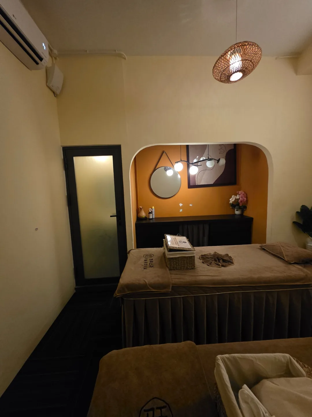 ✈️Quay lại tiệm Haru Spa & Nail gần chợ Hansi🤩