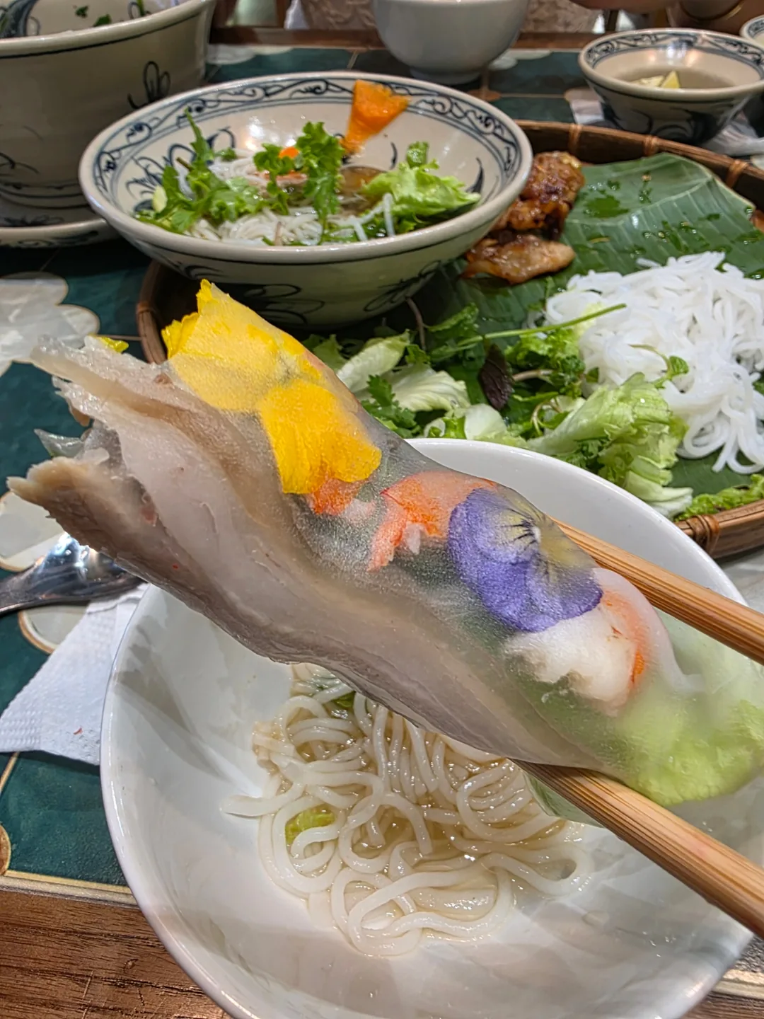 ✈️Quán mình đi ăn sáng nè! Quán phở của ông cụ nổi tiếng mới khai trương gần chợ Hansi!😍