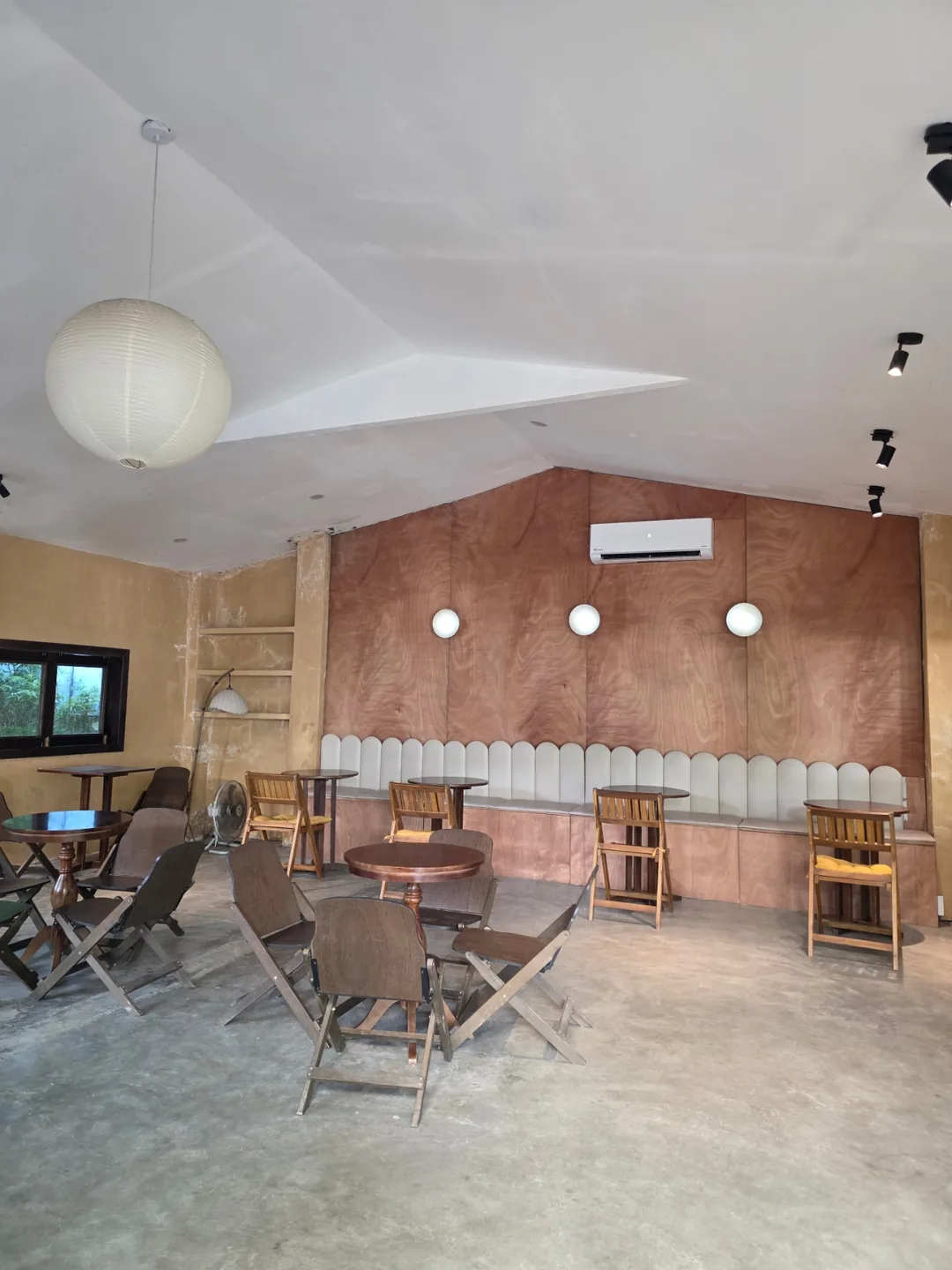 ✈️Quán cà phê ẩn giấu gần chợ Hansi - Hichi Cafe (HICHI Coffee)
