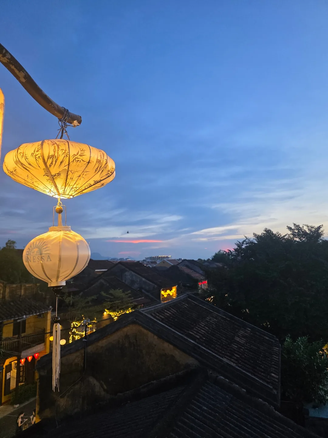 ✈️Nhất định phải ghé quán cà phê rooftop để ngắm hoàng hôn ở Hội An nhé-Quán cà phê rooftop Faifo Coffee😍