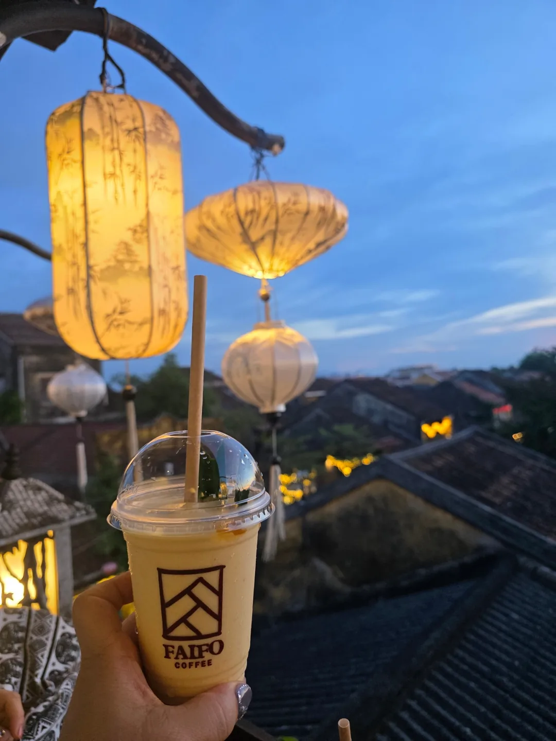 ✈️Nhất định phải ghé quán cà phê rooftop để ngắm hoàng hôn ở Hội An nhé-Quán cà phê rooftop Faifo Coffee😍