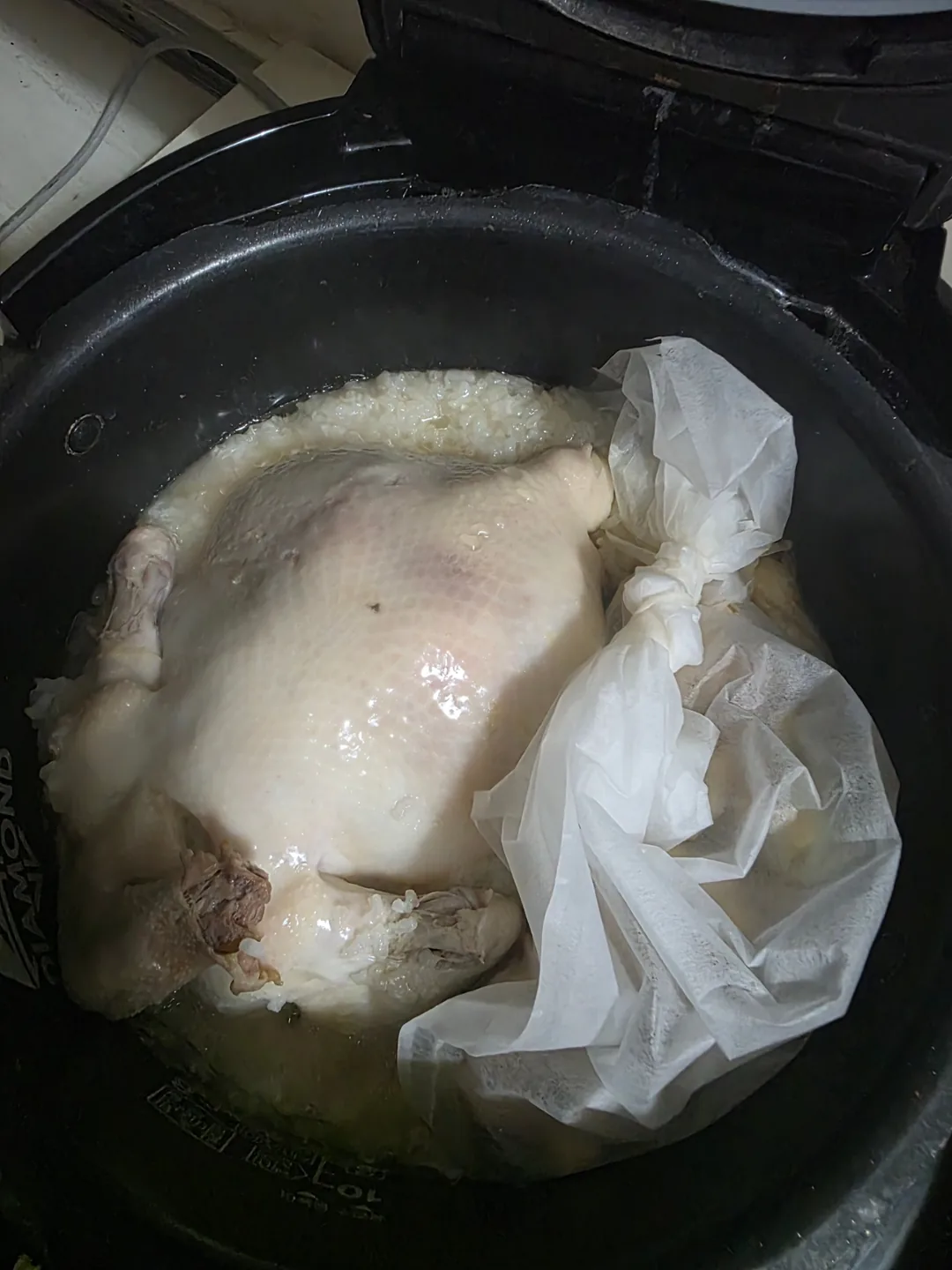 炊飯器でおこげ参鶏湯（ヌルンジタッペクスク）の作り方