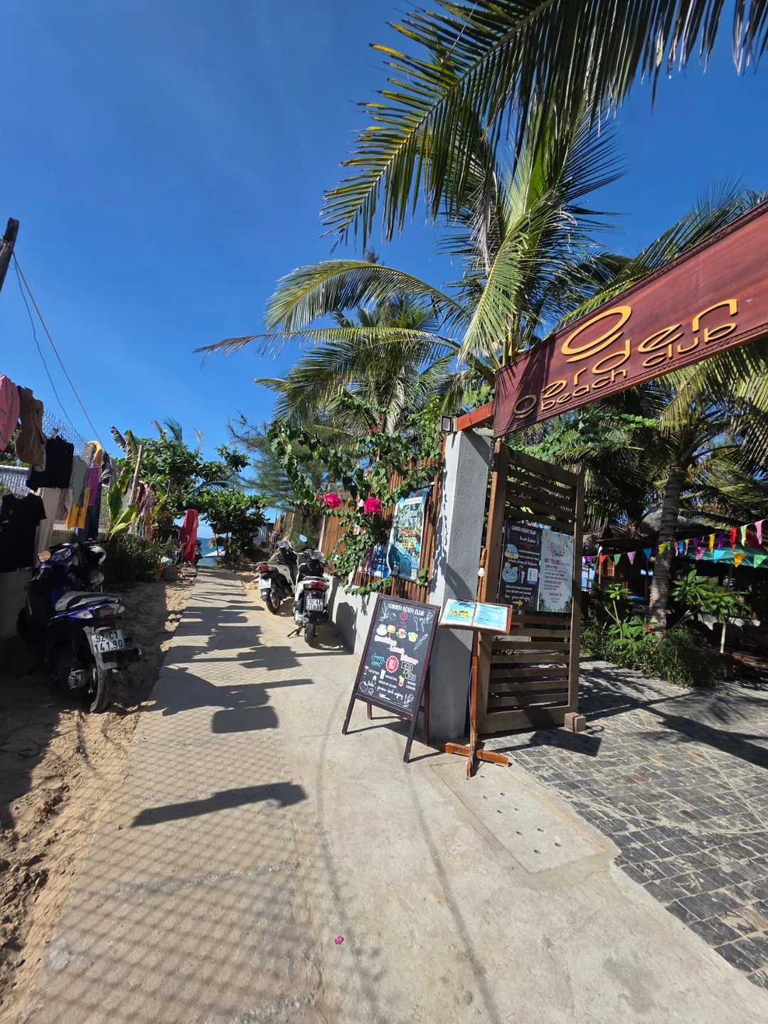 ✈️Bãi biển ngay trước phòng, nhà hàng cà phê có hồ bơi - Garden Beach Club