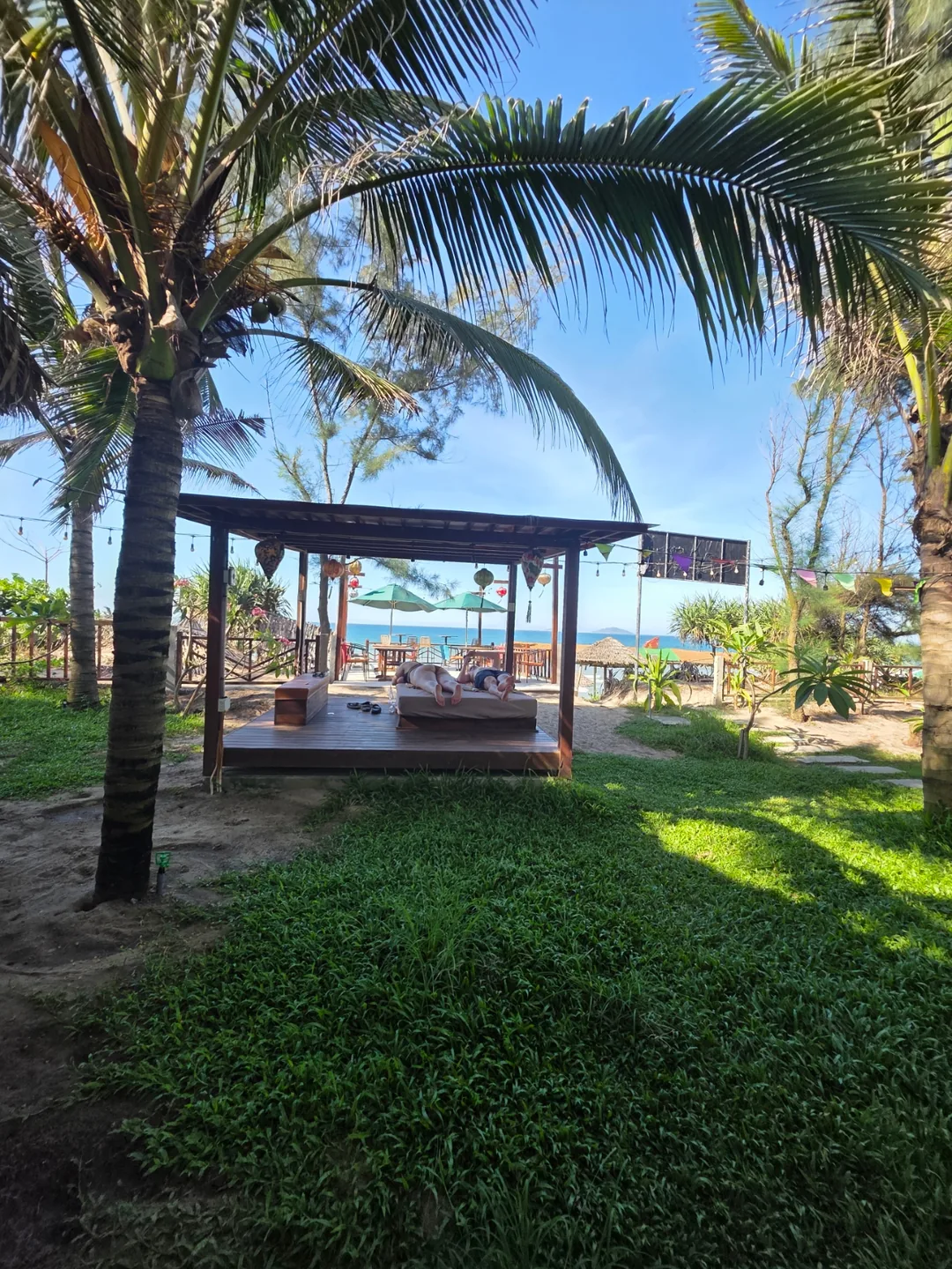 ✈️Bãi biển ngay trước phòng, nhà hàng cà phê có hồ bơi - Garden Beach Club