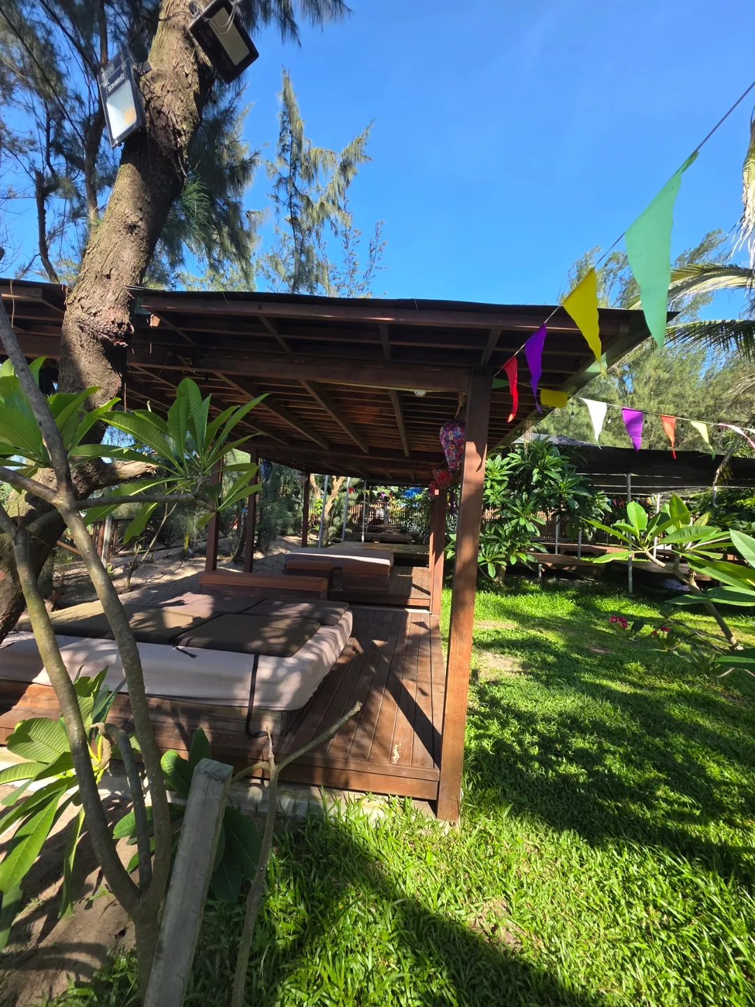 ✈️Bãi biển ngay trước phòng, nhà hàng cà phê có hồ bơi - Garden Beach Club