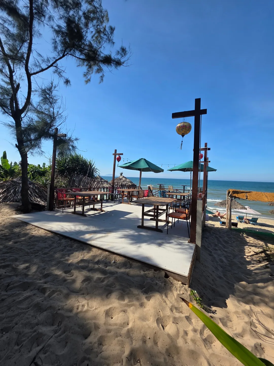 ✈️Bãi biển ngay trước phòng, nhà hàng cà phê có hồ bơi - Garden Beach Club